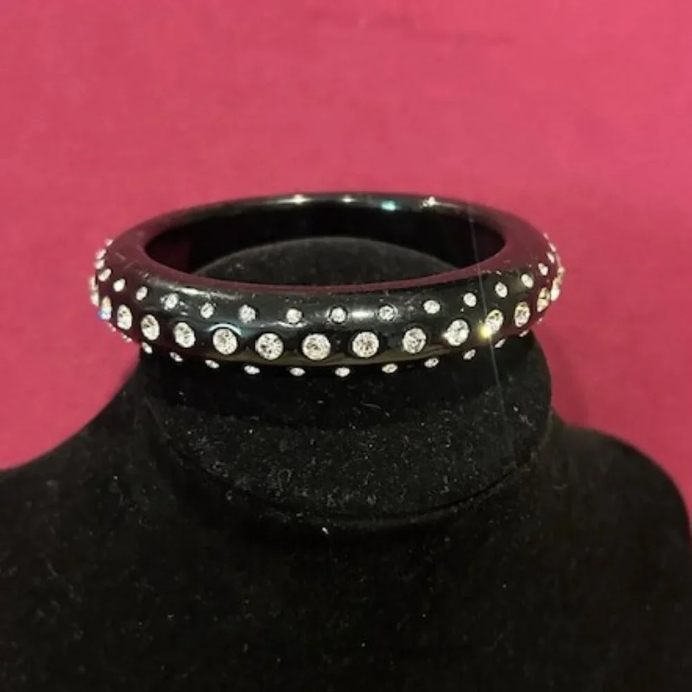 CHUNKY BLACK Rounded Lucite Rhinestone Bangle BRACELET - Picture 3 of 8